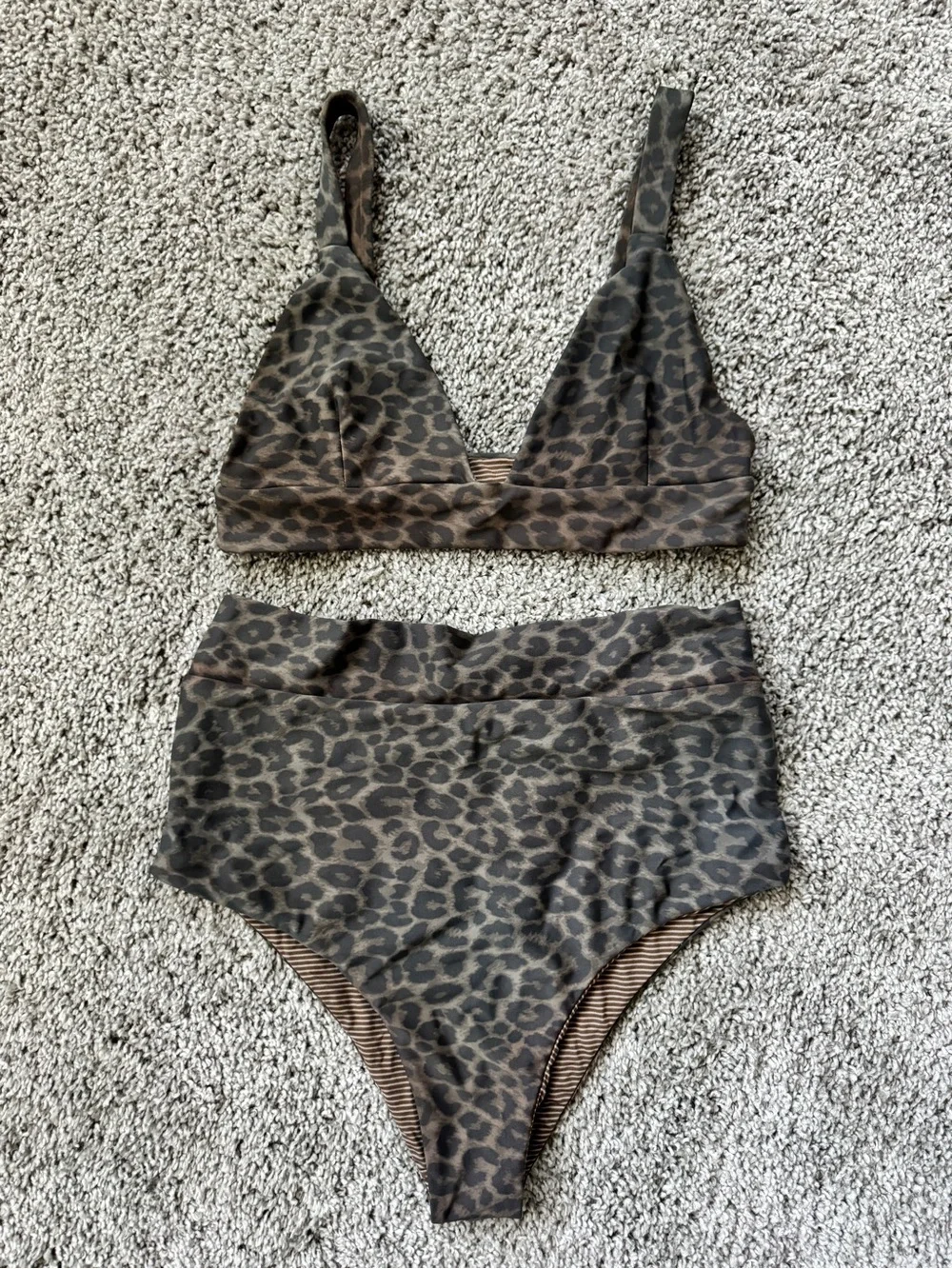 ACACIA top and bottom